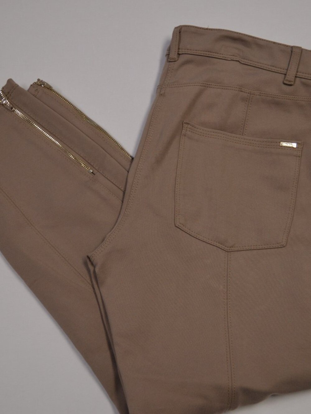 Women’s White House Black Market Skimmer Pants Size 12